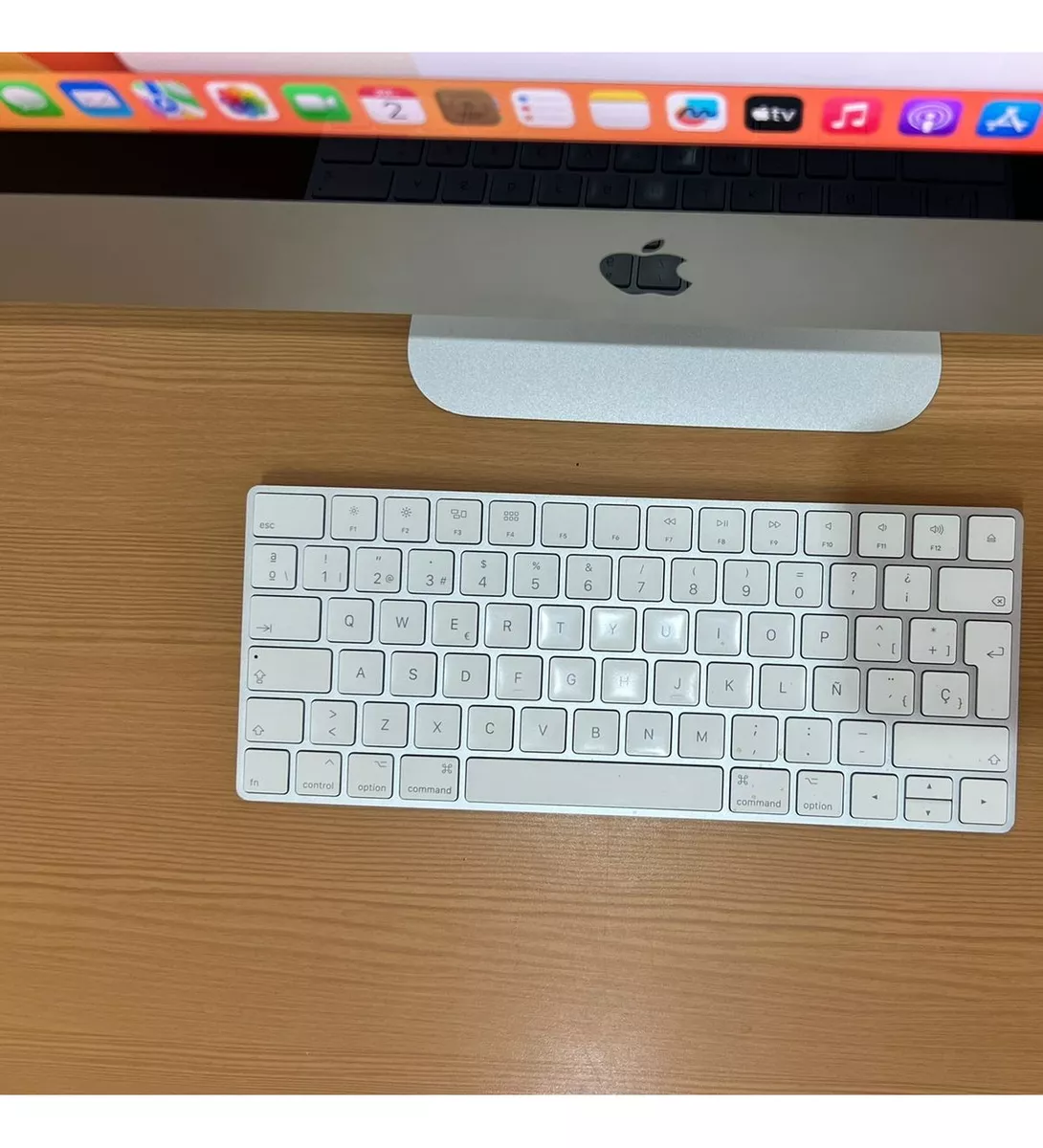 Computador Apple iMac 5K 2020 27 Pul RAM 64Gb SSD 512 GPU 4gb Reacondicionado - Image 4