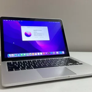 Computador Apple Macbook Pro 2K 2015 13 Pul RAM 8Gb SSD 512  Reacondicionado